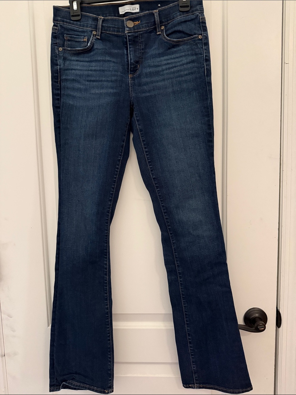 NWOT Ann Taylor Loft Women's Bootcut Denim Jeans sz. 6